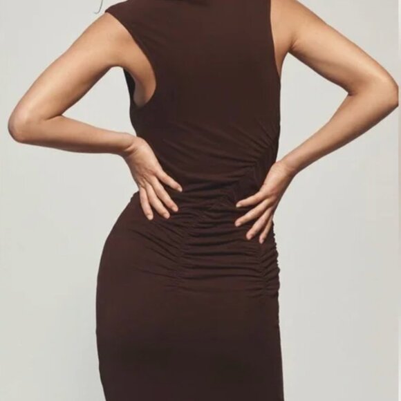NEW WITH TAGS By Anthropologie Ruched Mock Neck Knit Dress size XL brown - Picture 5 of 7